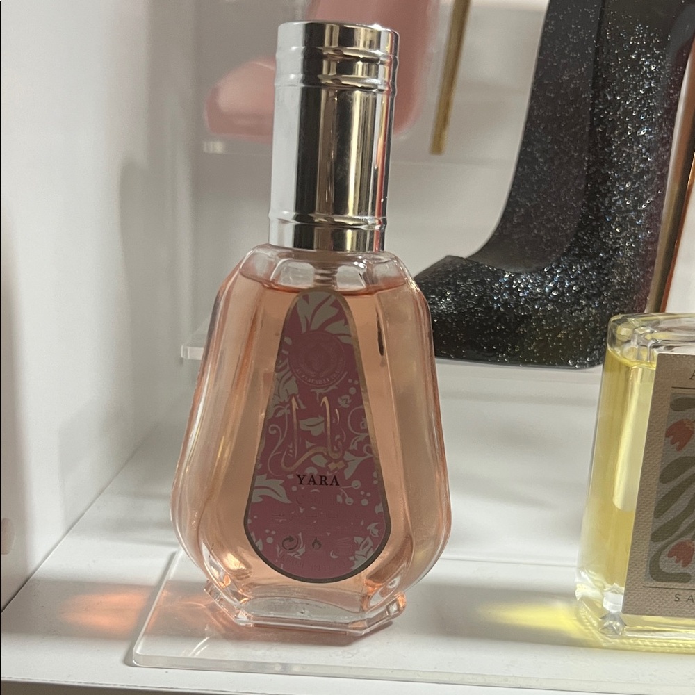Yara Pink Perfume by Unknown Brand